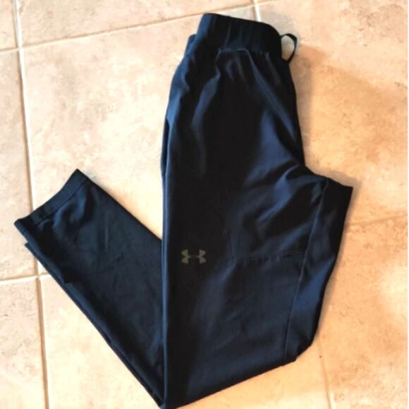 Under Armour Men's Black Water Repellant Track Pants Size M - Picture 1 of 4
